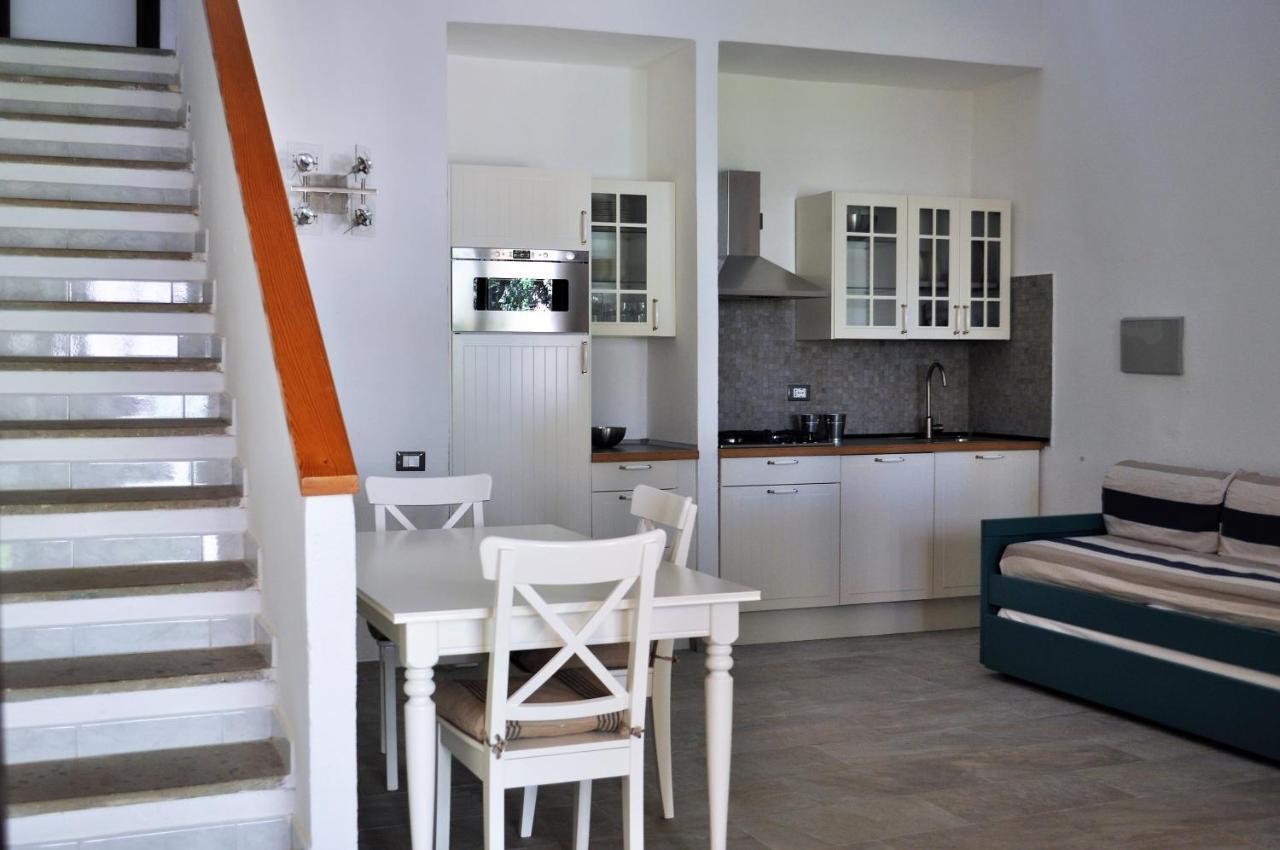 Deliziosa Villetta Sul Mare Appena Ristrutturata Pula Exteriör bild