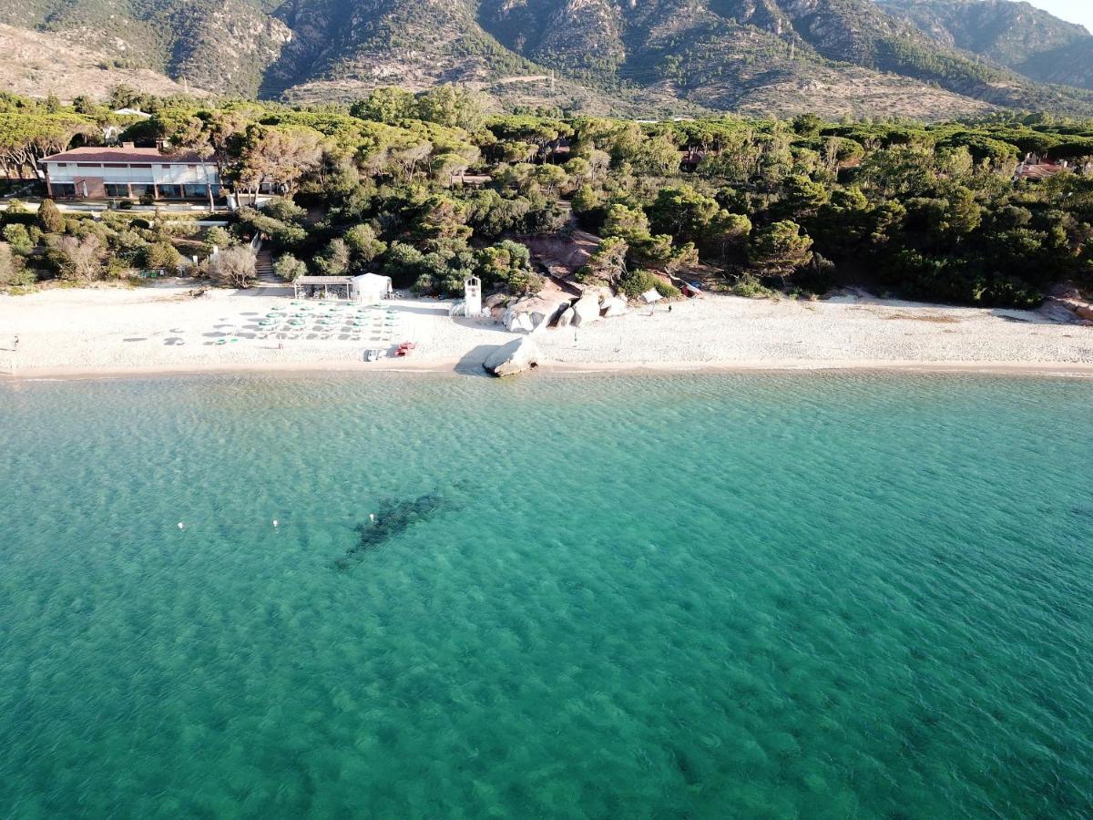 Deliziosa Villetta Sul Mare Appena Ristrutturata Pula Exteriör bild